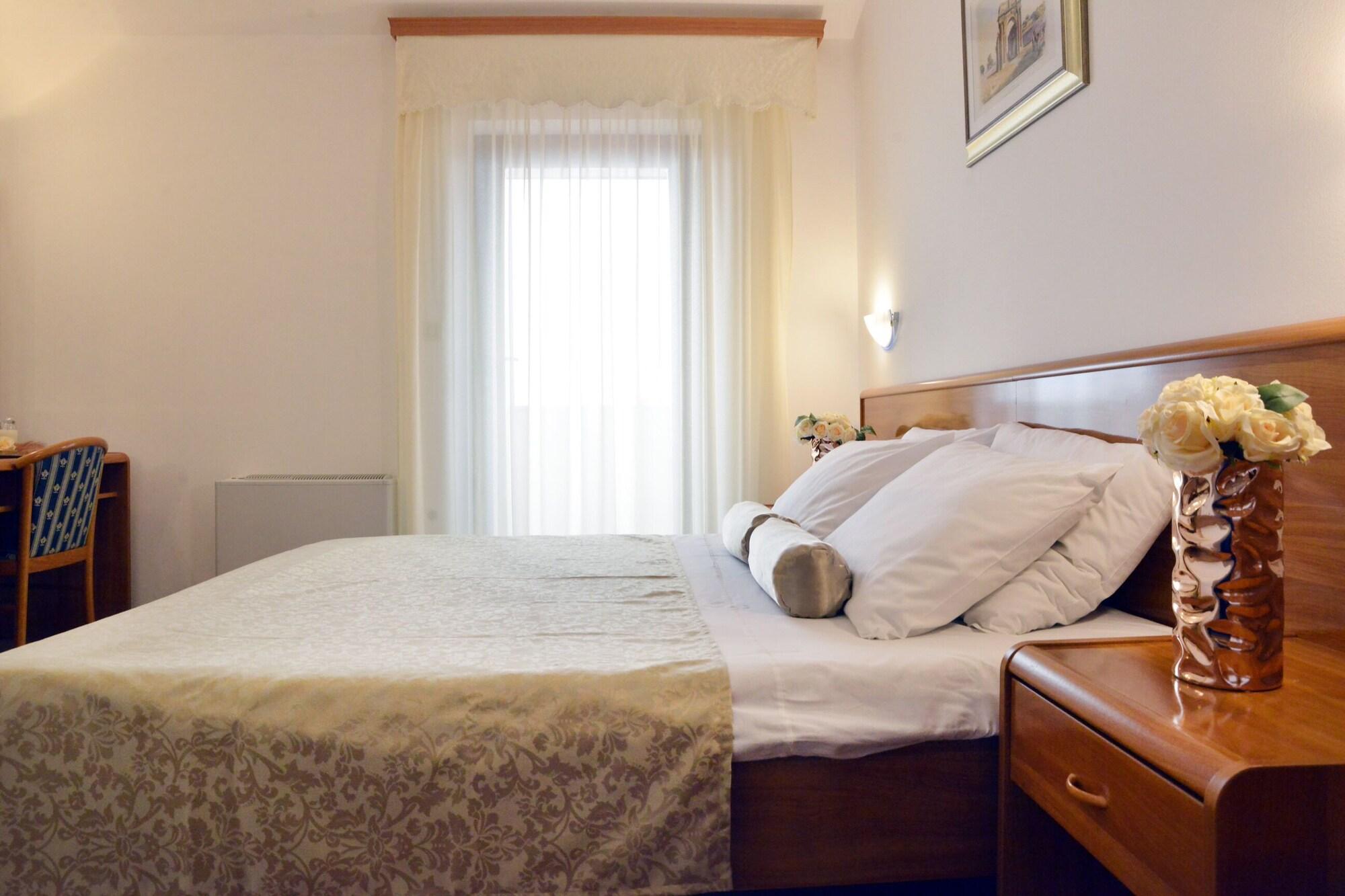 Hotel Villa Letan Fažana Екстериор снимка