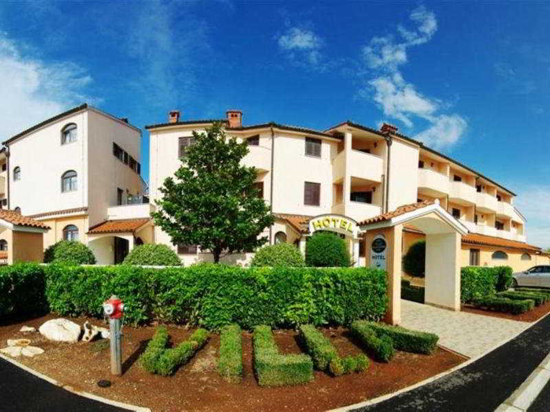 Hotel Villa Letan Fažana Екстериор снимка